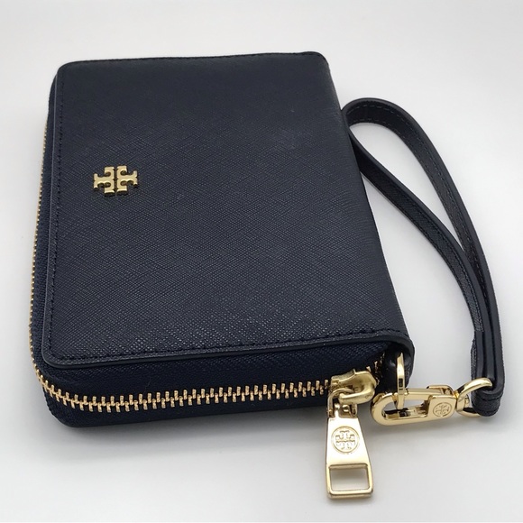 NWOT TORY BURCH NAVY WALLET WITH DETACHABLE WRISTLET STRAP - Picture 14 of 16